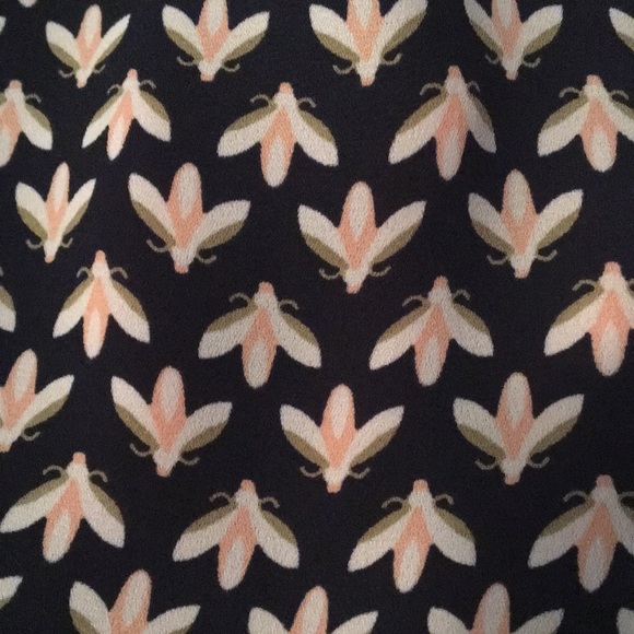 LOFT Navy Blue Top - Picture 8 of 8